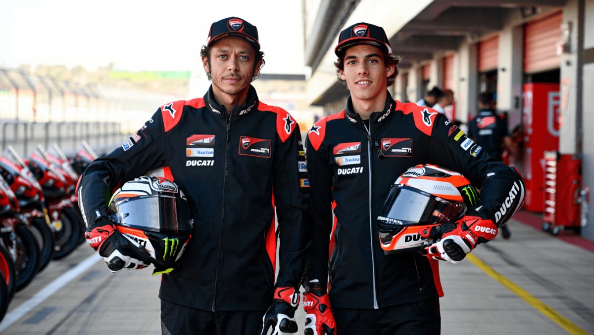 Valentino Rossi calls on Ducati to do more for Francesco Bagnaia in MotoGP title fight